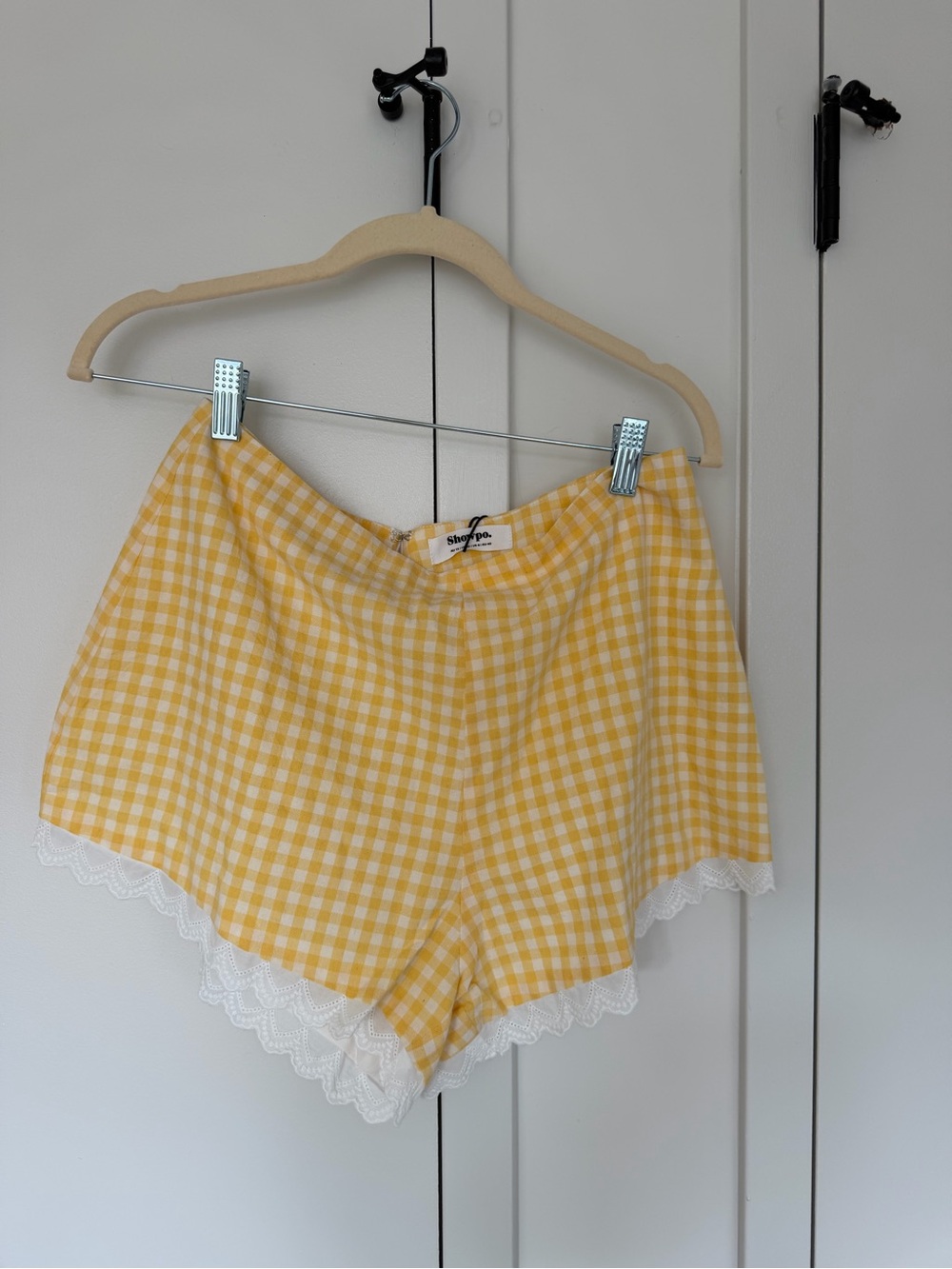 Showpo Yellow Gingham Lace-Trim Women's Shorts